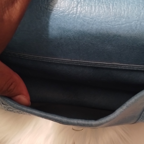 Vintage American Tourister Carry On Bag - Picture 3 of 16